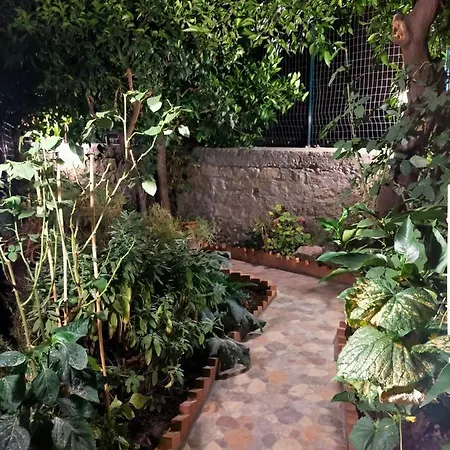 Casa Vacanze Il Giardino Furnari